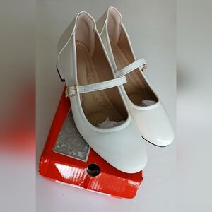 Hingswink Mary Jane Block Heels (Size 7) White-Hot Classic